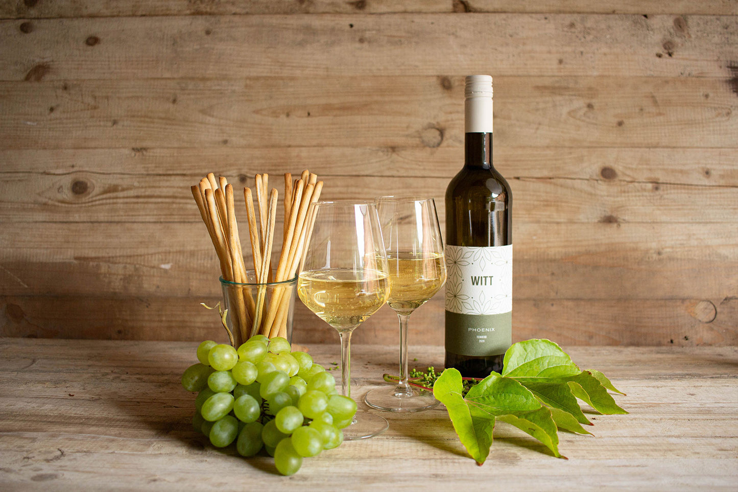 Regionale Auswahl an Weinen, wie z.B. dieser Phoenix Weißwein